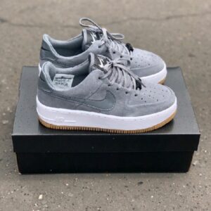 NIKE AIR FORCE ONE AF1